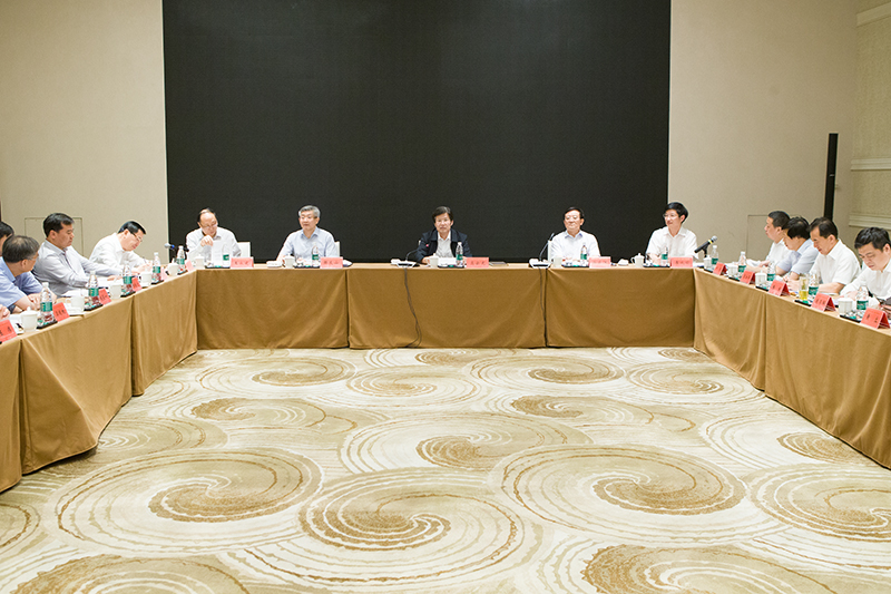 全国工商联十二届二次主席会议在京召开