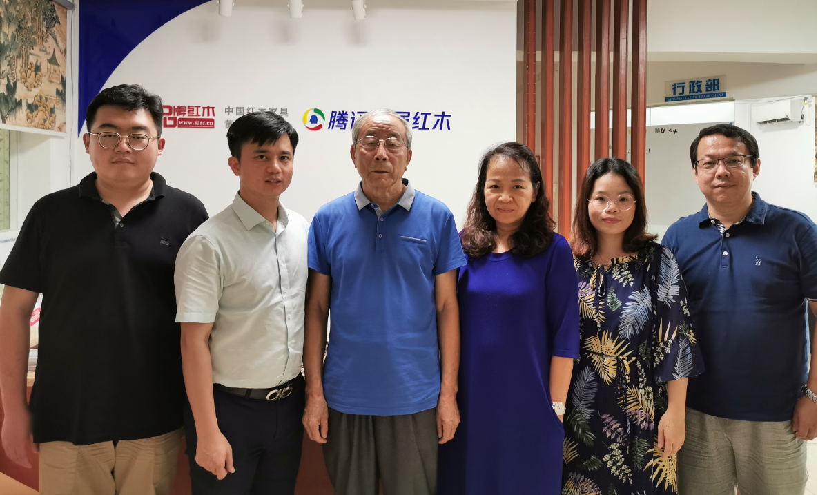 《艺术红木家具》标准修订研讨交流会在弘木传媒举行