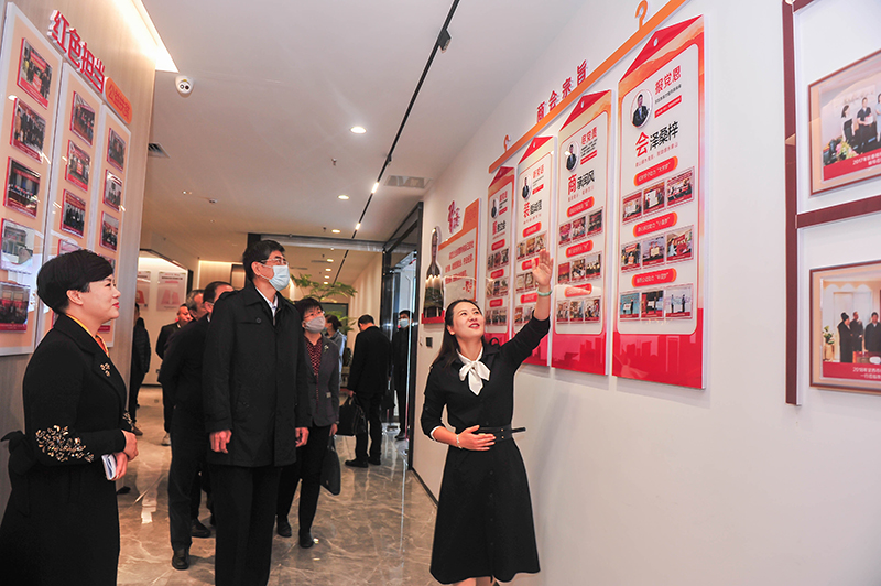 鲁勇赴福建开展工商联参与社会治理专题调研