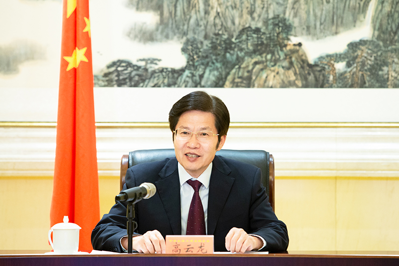 高云龙与马来西亚中华总商会总会长戴良业视频会谈