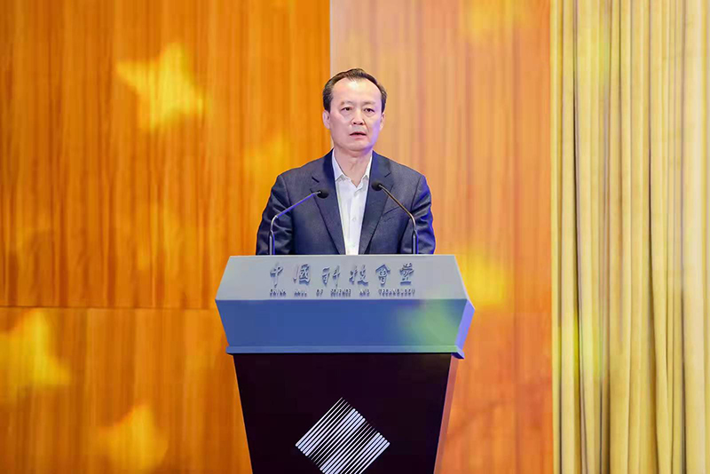 黄荣出席中国企业公益科普联合倡议仪式